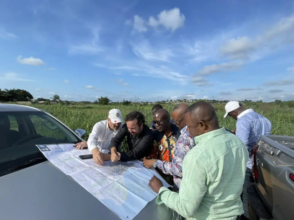 Collaborative work in Brazzaville, showcasing JBA Global Resilience’s trusted partnerships and local insight, combining global expertise with local knowledge to build resilience | JBA Global Resilience.